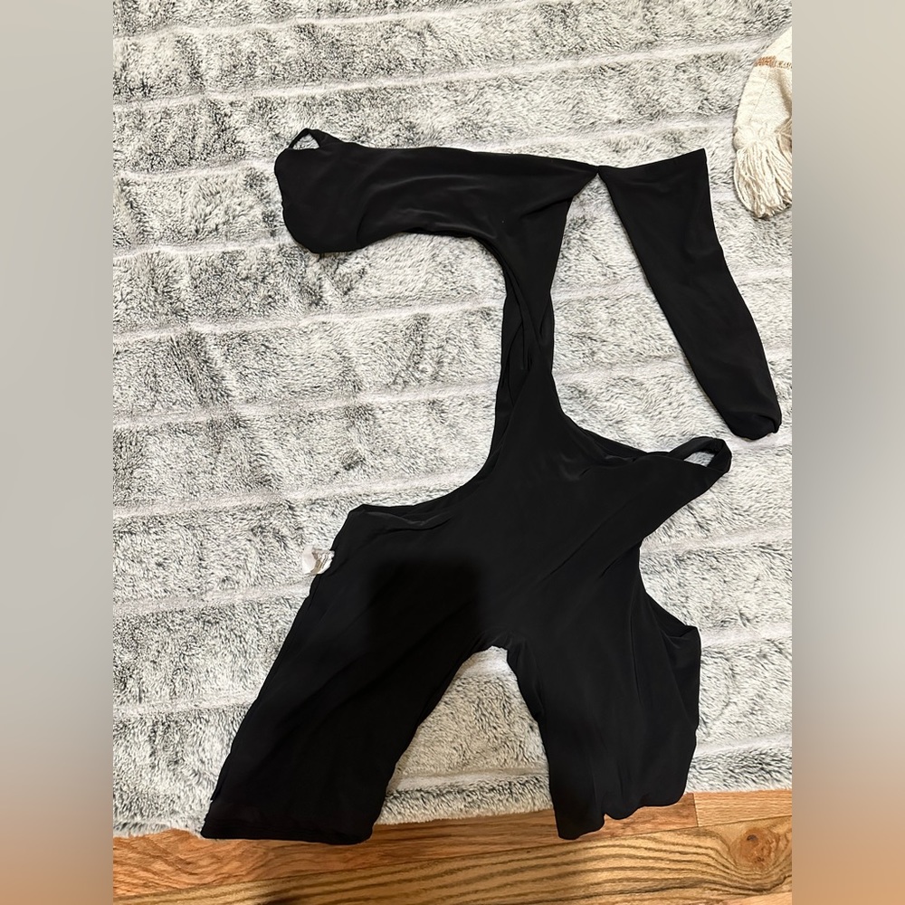 Fashion Nova Women’s Romper - Black